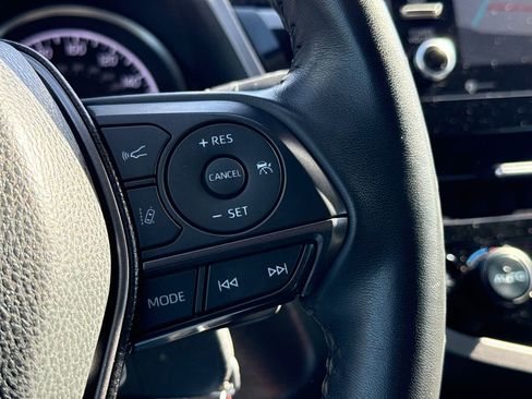 Used 2024 Toyota Camry SE image 27