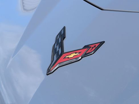 Certified 2024 Chevrolet Corvette E-Ray AWD/4WD image 28