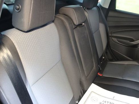 Used 2018 Ford Escape SE AWD/4WD image 9