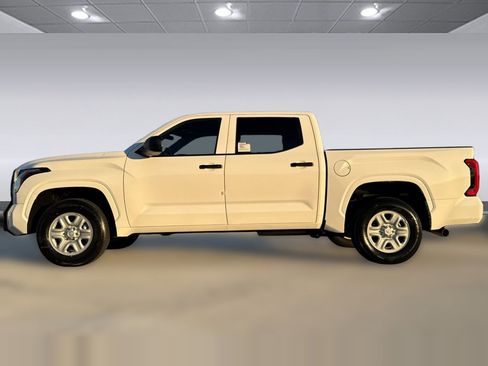 New 2026 Toyota Tundra SR image 6