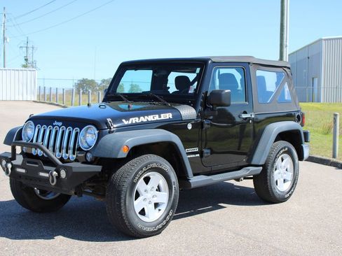Used 2017 Jeep Wrangler Sport w/ Quick Order Package 24S image 2
