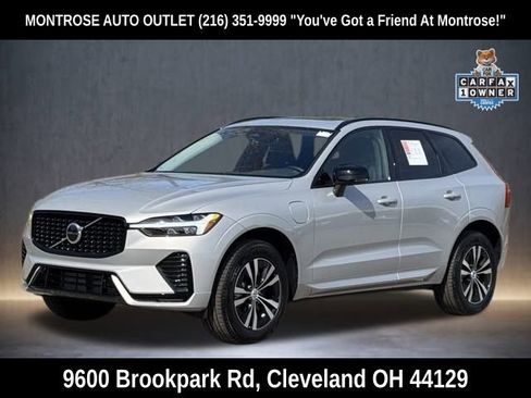 Used 2025 Volvo XC60 T8 Core w/ Protection Package Premier image 40