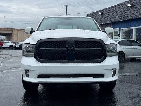 Used 2018 RAM 1500 Sport image 2
