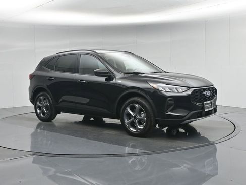 Used 2025 Ford Escape ST-Line image 26