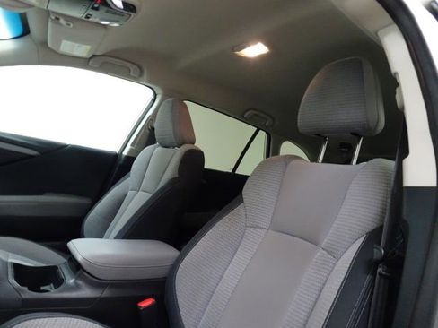 Used 2020 Subaru Outback Premium image 16