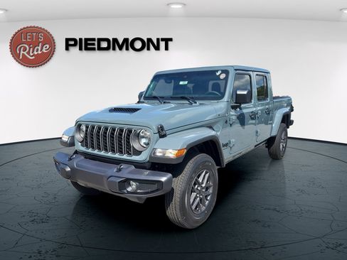 New 2025 Jeep Gladiator Sport AWD/4WD image 1