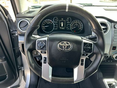Used 2021 Toyota Tundra Platinum image 9