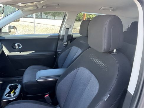 Certified 2024 Hyundai Ioniq 5 SE image 19
