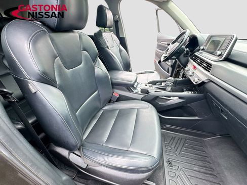 Used 2020 Kia Telluride S w/ S 8 Passenger Seating Package FWD image 36