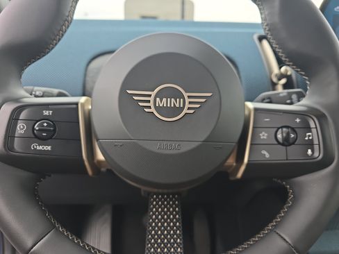 Certified 2025 MINI Cooper Countryman S image 24