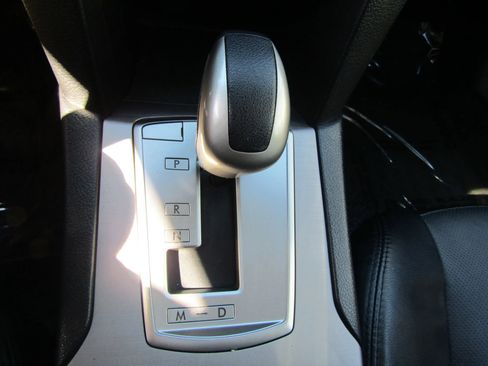 Used 2012 Subaru Outback 2.5i Limited image 29