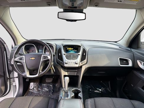 Used 2015 Chevrolet Equinox LT FWD image 3
