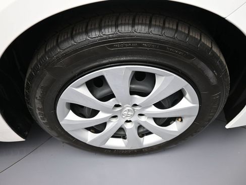 Certified 2024 Toyota Corolla LE AWD/4WD image 13