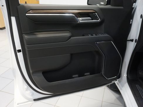 Certified 2024 Chevrolet Silverado 1500 LT image 22