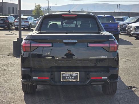 Used 2024 Hyundai Santa Cruz Night image 4