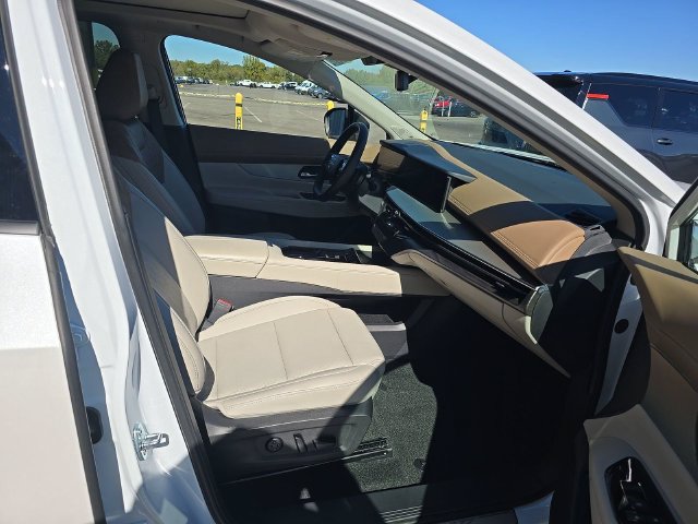 Certified 2026 Nissan Murano Platinum w/ Cargo Package AWD/4WD image 5