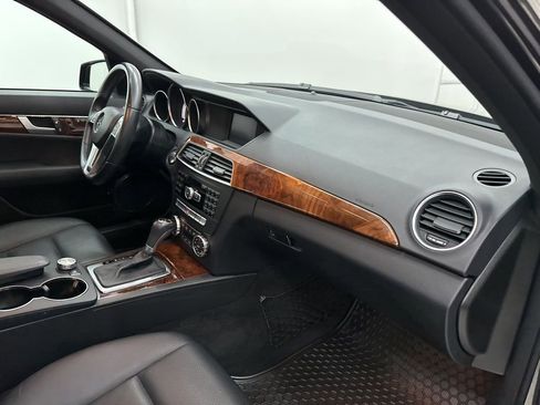 Used 2012 Mercedes-Benz C 250 Sedan image 25