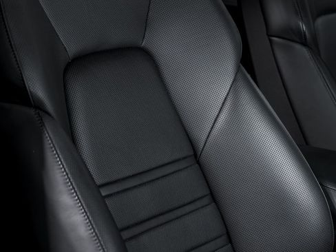 Used 2022 Porsche Cayenne Turbo AWD/4WD image 41