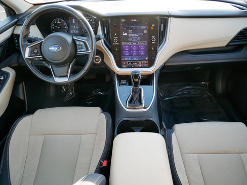 Used 2021 Subaru Outback Premium image 10