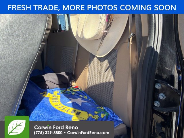Used 2016 Ford F250 XLT w/ XLT Interior Package AWD/4WD image 11