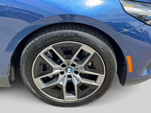 Used 2026 BMW 530i xDrive w/ Premium Package AWD/4WD image 8