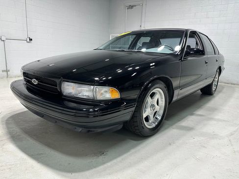 Used 1996 Chevrolet Caprice SS image 20