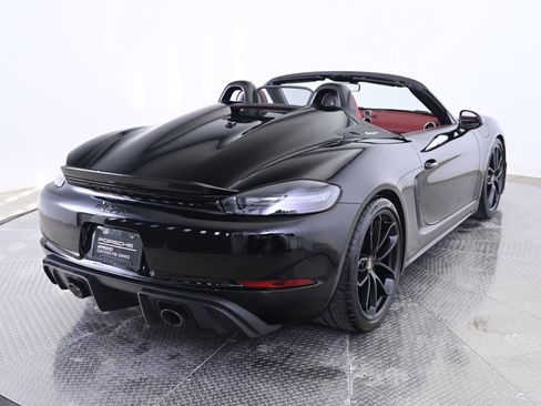 Used 2022 Porsche 718 Boxster Spyder image 7