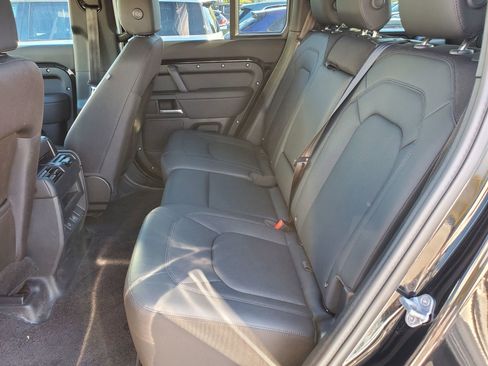 Used 2025 Land Rover Defender 110 S AWD/4WD image 13