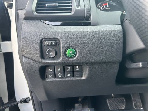 Used 2022 Honda Ridgeline Black Edition image 16