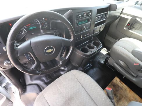 Used 2020 Chevrolet Express 2500 w/ Driver Convenience Package RWD image 6