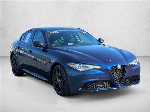 Used 2021 Alfa Romeo Giulia Ti w/ Nero Edizione image 3