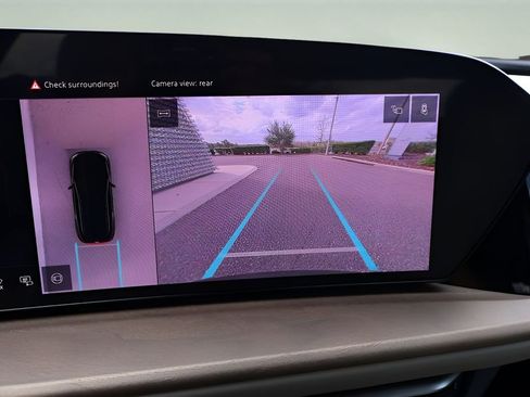 New 2025 Audi Q5 Premium image 23