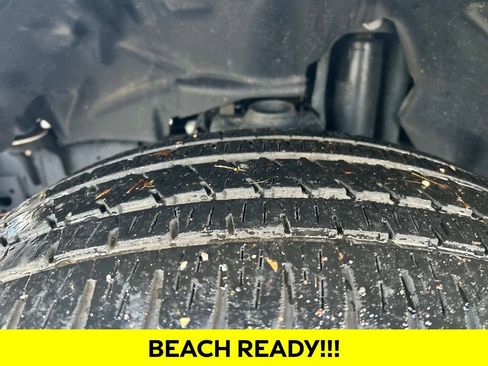 Used 2022 Jeep Wrangler Unlimited Sahara w/ Safety Group image 10