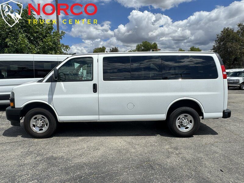 Used 2021 Chevrolet Express 3500 LS RWD image 7
