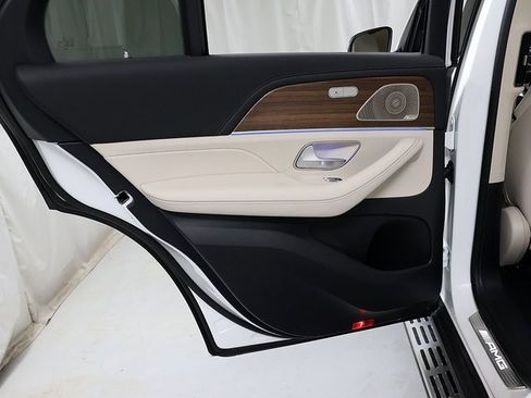 Certified 2026 Mercedes-Benz GLE 53 AMG 4MATIC image 31