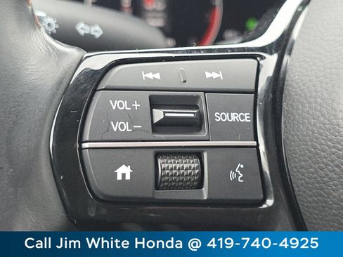 Certified 2024 Honda HR-V Sport image 31