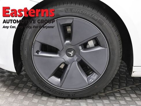 Used 2023 Tesla Model 3 Standard Range RWD image 27