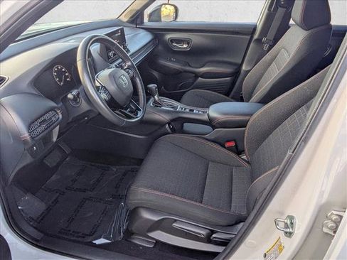 Used 2023 Honda HR-V Sport image 15