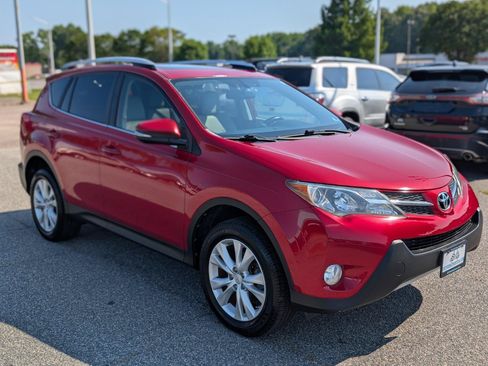 Used 2013 Toyota RAV4 Limited AWD/4WD image 11