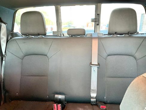 Used 2024 GMC Canyon Elevation w/ Convenience Package AWD/4WD image 19