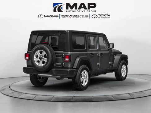 Used 2022 Jeep Wrangler Unlimited Sport AWD/4WD image 2