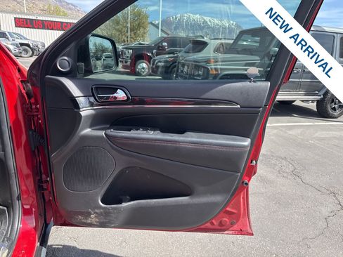 Used 2019 Jeep Grand Cherokee Trailhawk image 10