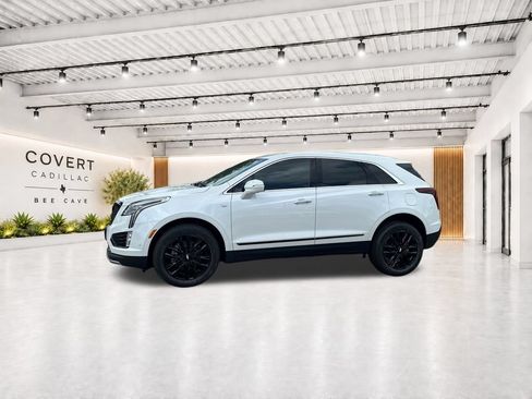 New 2026 Cadillac XT5 Premium Luxury w/ LPO, ONYX Package FWD image 5