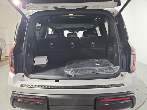 New 2026 Nissan Armada PRO-4X image 22