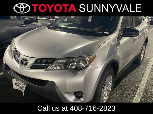 Used 2014 Toyota RAV4 LE image 1