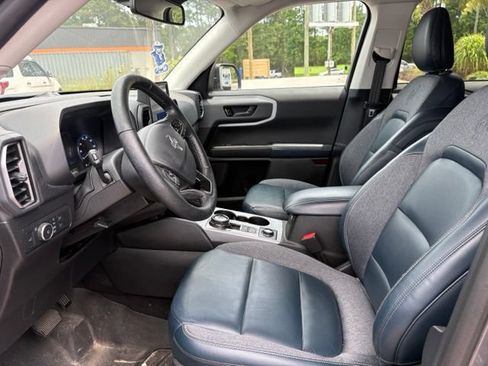 Used 2022 Ford Bronco Sport Outer Banks w/ Tech Package AWD/4WD image 14