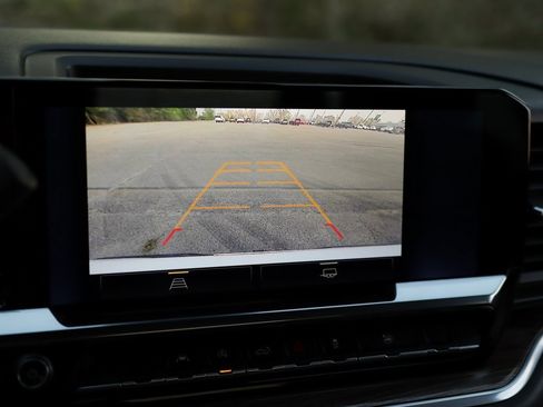 Certified 2022 Chevrolet Silverado 1500 LT image 16