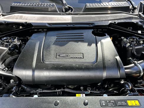Certified 2023 Land Rover Defender 110 S AWD/4WD image 9