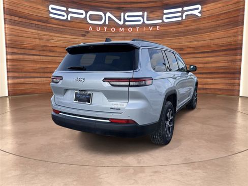 Used 2024 Jeep Grand Cherokee L Limited w/ Luxury Tech Group II image 6