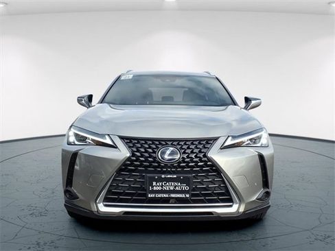 Used 2021 Lexus UX 250h w/ Premium Package image 2